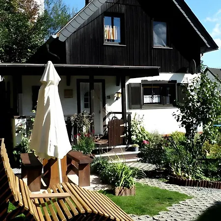 Toms Hütte Udler